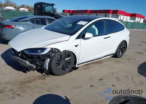 2026 Tesla Model X из США, поврежденный, VIN 7SAXCDE51TF475103